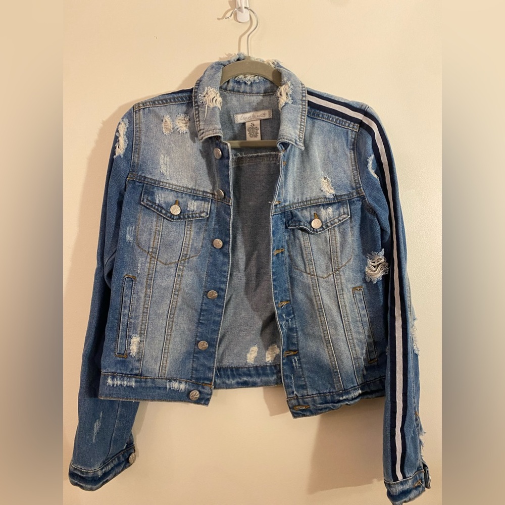 Cravefame by Almost Famous Distressed Light Denim Jacket